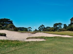 Royal Melbourne (Composite) 4th Bunker